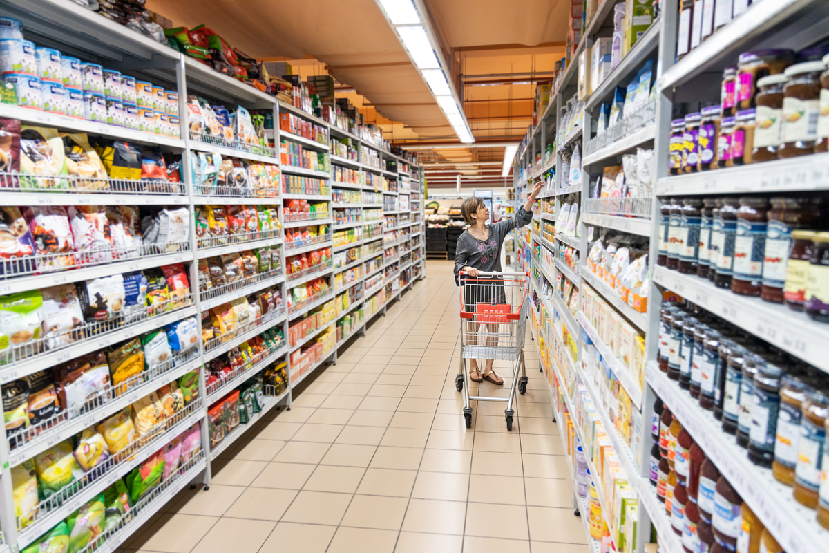 Cover image 9 for The CPG Growth Roadmap: Using actionable data to reignite consumer confidence and boost brand value