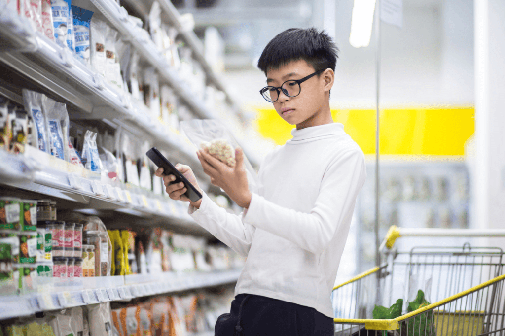 chinese boy in supermarket