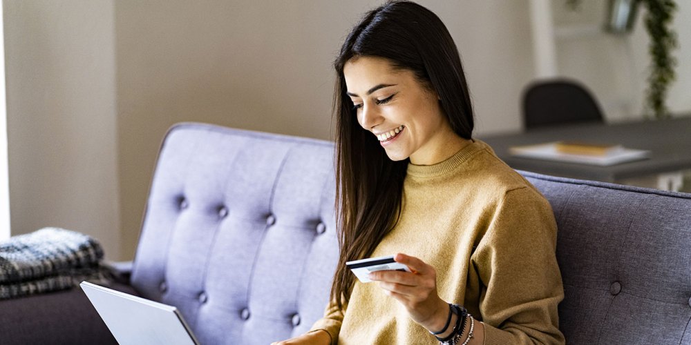 Hero image for Clicks, Carts & Consumers: The State of E-commerce in India