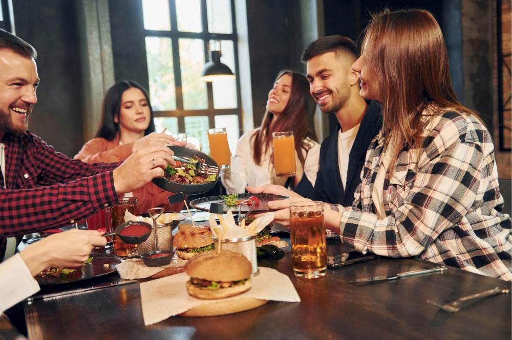 Hero-Bild zu On Premise Consumer Pulse Report für Deutschland August 2023
