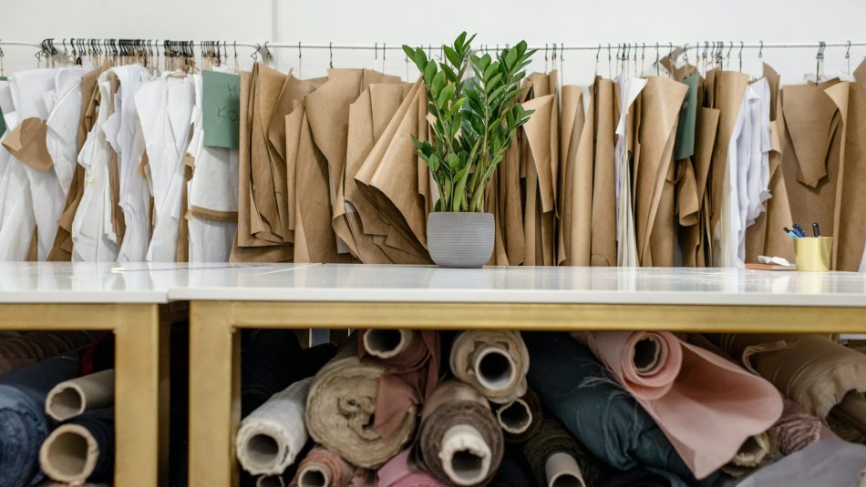 Image principale de Grand dilemme de la mode: plutôt Fast Fashion ou Slow Chic ?