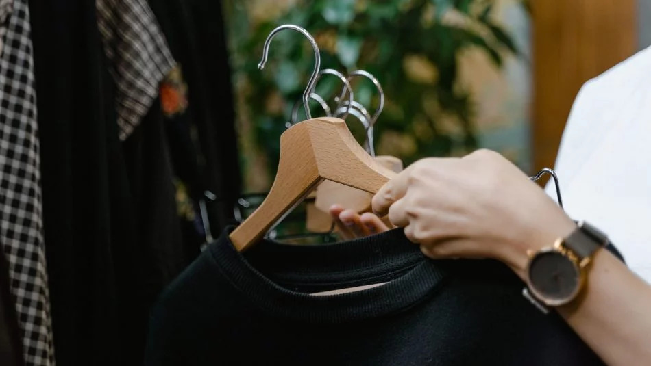 Image principale de Shein et Sézane: marques emblématiques du marché de la fashion et de la fast fashion