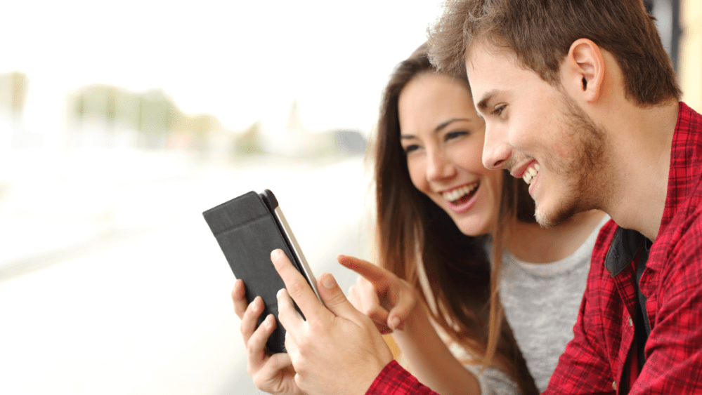 Hero image for Influencers: Desde el digital al valor de marca