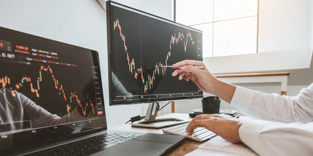 Hero image for Predictive analytics: how to achieve success for companies